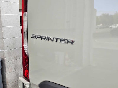 2026 Mercedes-Benz Sprinter Crew 2500 Standard Roof I4 Diesel HO 144 AWD