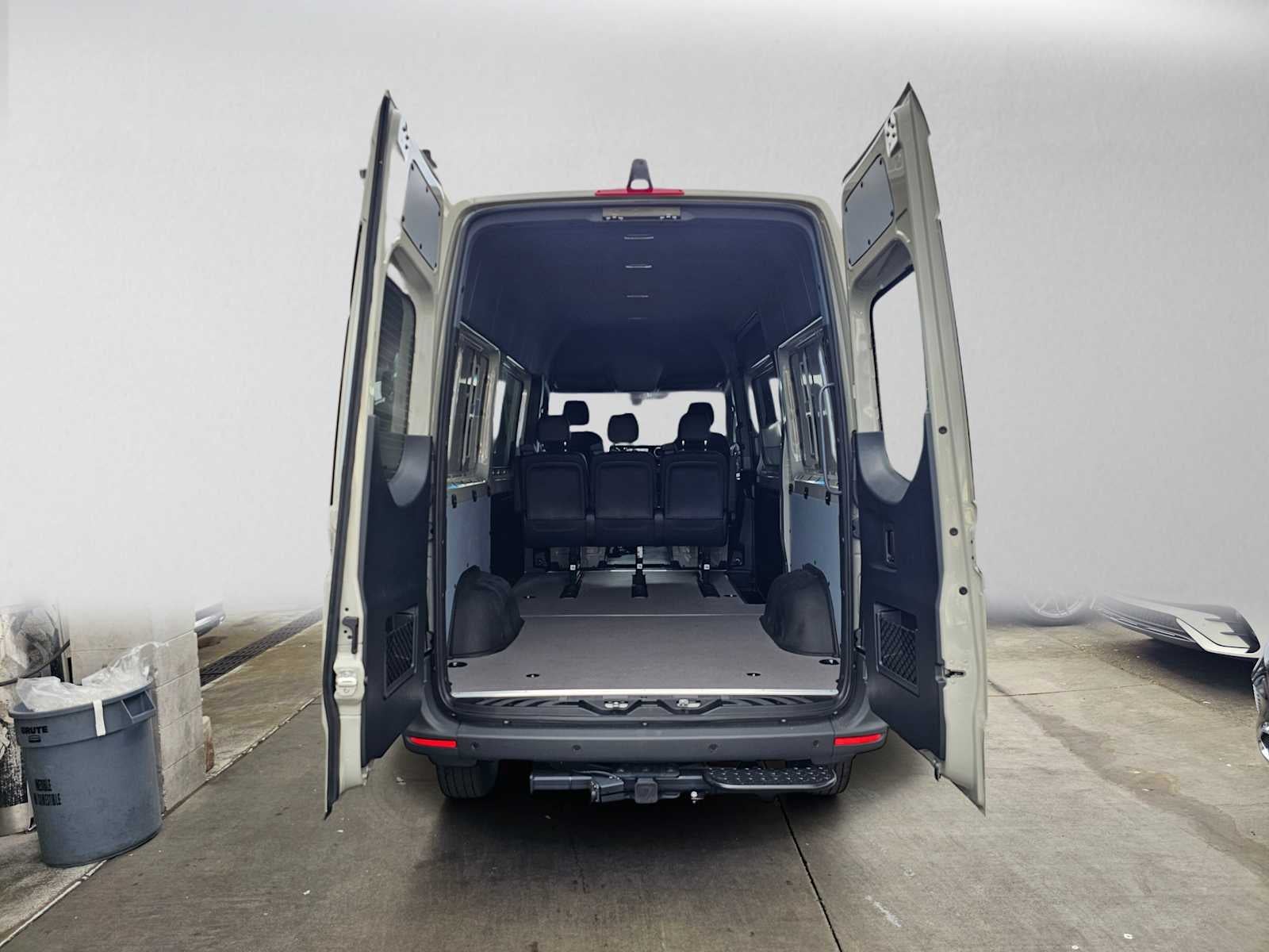 2026 Mercedes-Benz Sprinter Crew 2500 Standard Roof I4 Diesel HO 144 AWD