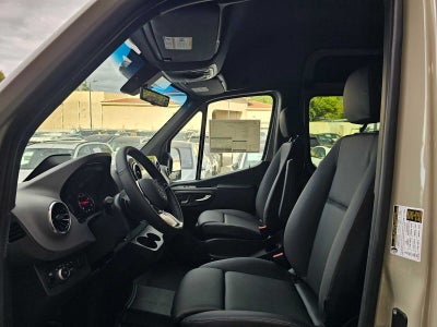 2026 Mercedes-Benz Sprinter Crew 2500 Standard Roof I4 Diesel HO 144 AWD