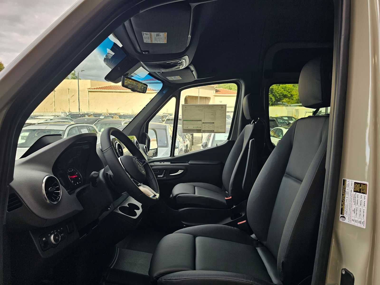 2026 Mercedes-Benz Sprinter Crew 2500 Standard Roof I4 Diesel HO 144 AWD