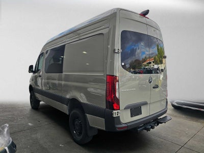 2026 Mercedes-Benz Sprinter Crew 2500 Standard Roof I4 Diesel HO 144 AWD