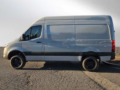 2026 Mercedes-Benz Sprinter 2500 Standard Roof I4 Diesel HO 144 AWD