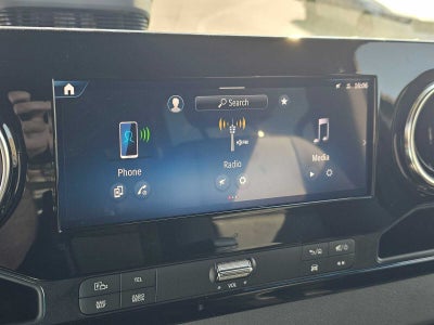 2026 Mercedes-Benz Sprinter Crew 2500 Standard Roof I4 Diesel HO 144 AWD