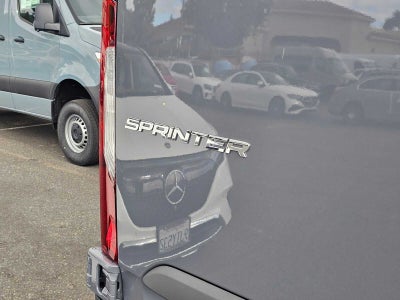 2026 Mercedes-Benz Sprinter Crew 2500 Standard Roof I4 Diesel HO 144 AWD