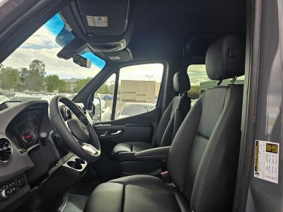 2026 Mercedes-Benz Sprinter Crew 2500 Standard Roof I4 Diesel HO 144 AWD