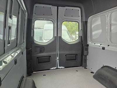 2026 Mercedes-Benz Sprinter Crew 2500 Standard Roof I4 Diesel HO 144 AWD