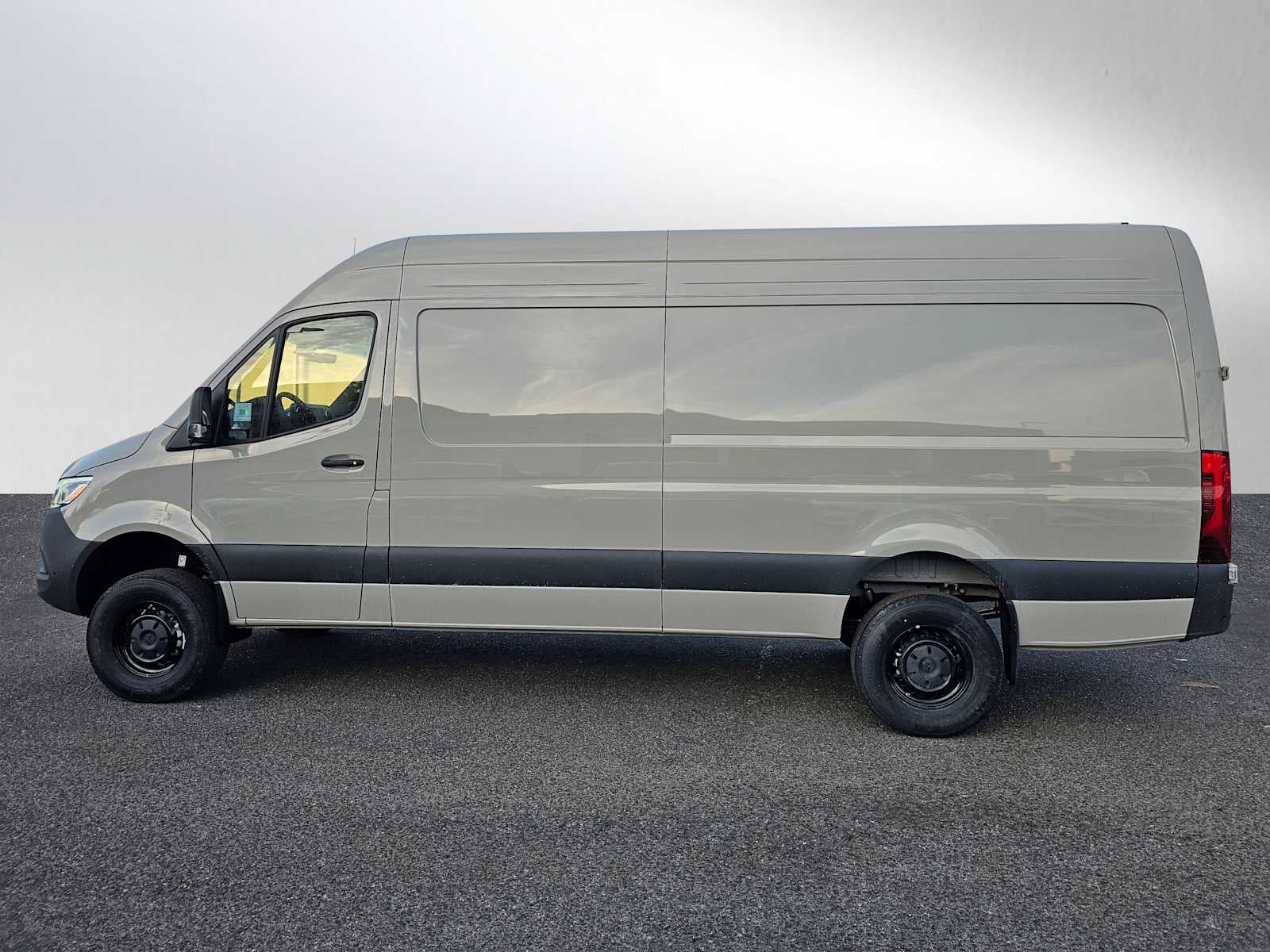 2026 Mercedes-Benz Sprinter 2500 High Roof I4 Diesel HO 170" AWD
