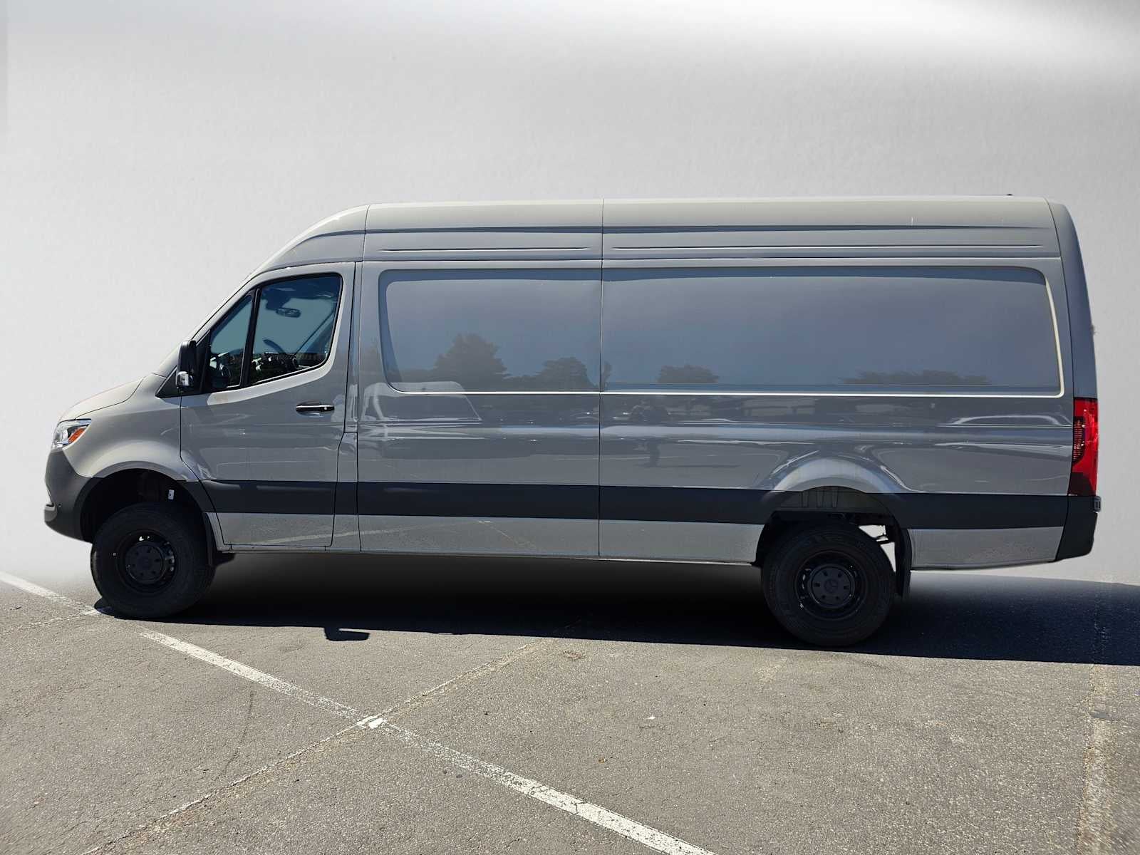 2026 Mercedes-Benz Sprinter 2500 High Roof I4 Diesel HO 170 AWD