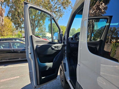 2026 Mercedes-Benz Sprinter 2500 High Roof I4 Diesel HO 170 AWD