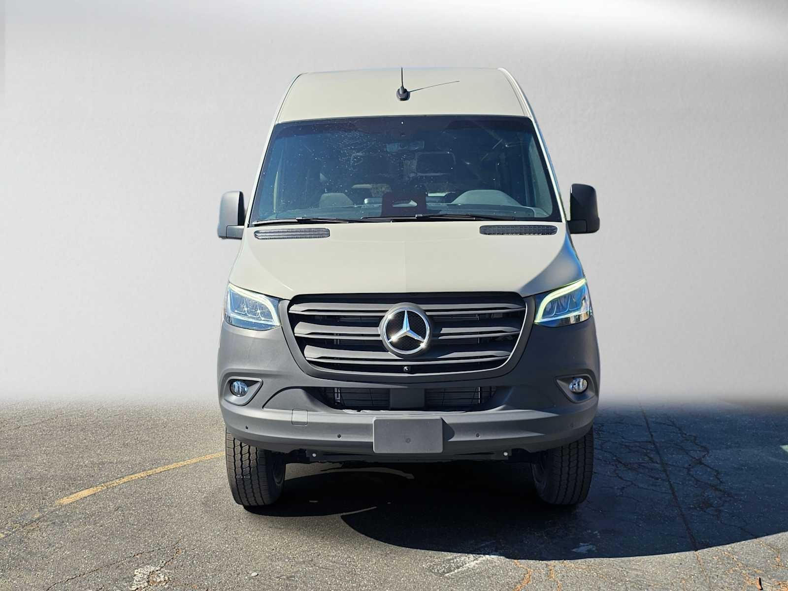 2026 Mercedes-Benz Sprinter 2500 High Roof I4 Diesel HO 170 AWD