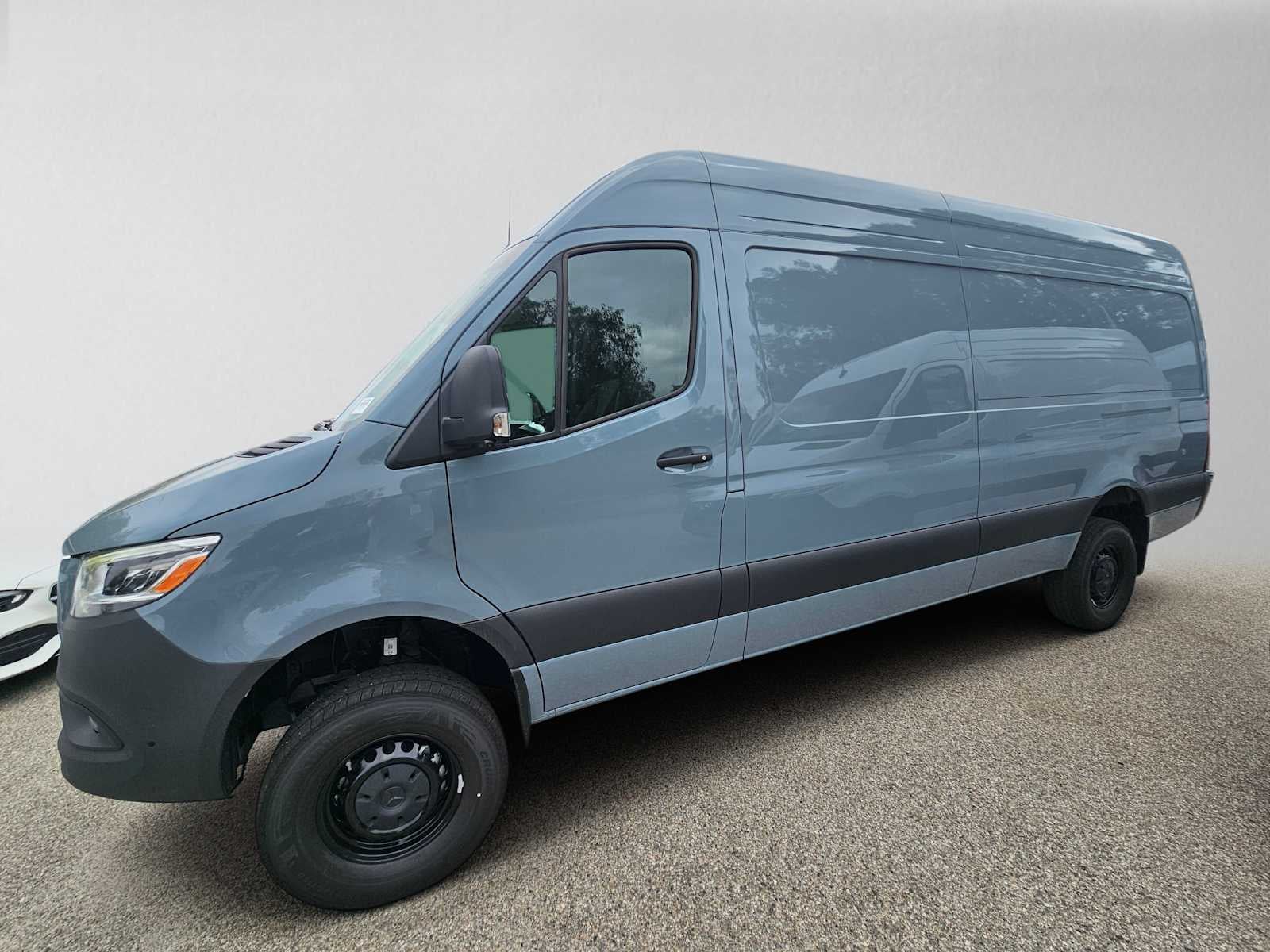 2026 Mercedes-Benz Sprinter 2500 High Roof I4 Diesel HO 170 AWD