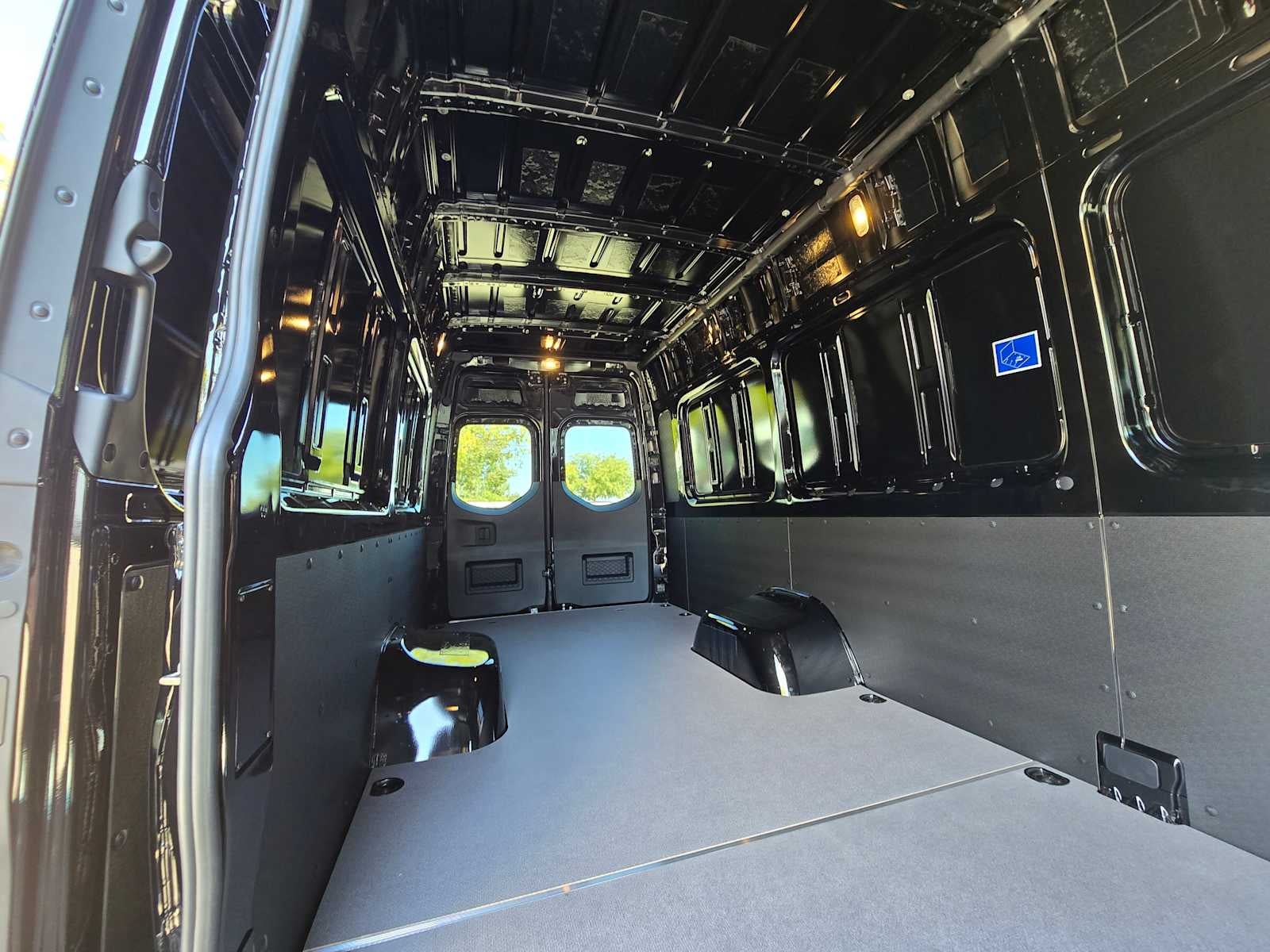 2025 Mercedes-Benz Sprinter Cargo Van 3500XD High Roof I4 Diesel HO 170" Extended RWD