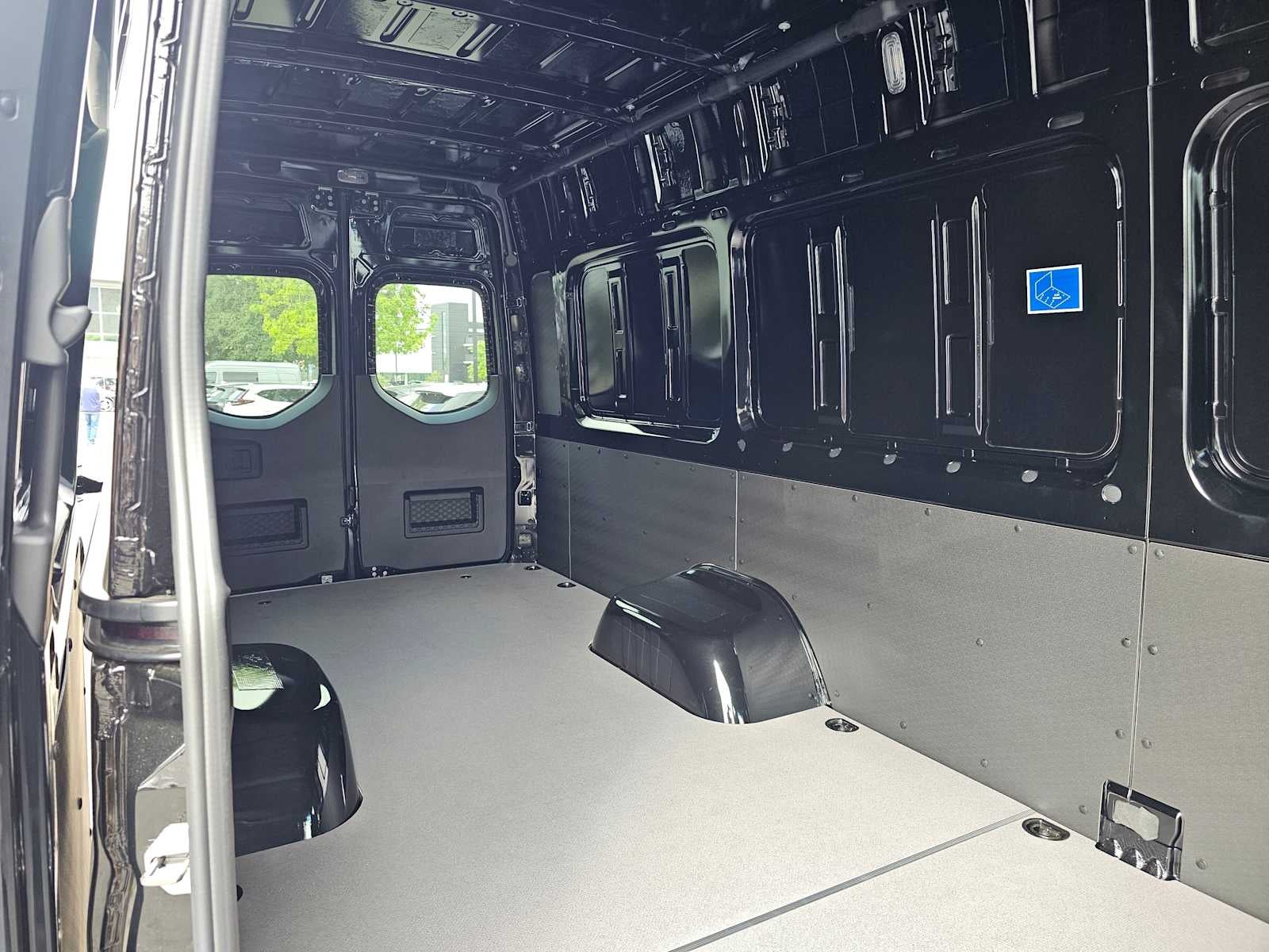 2025 Mercedes-Benz Sprinter Cargo Van 3500XD High Roof I4 Diesel HO 170 Extended RWD