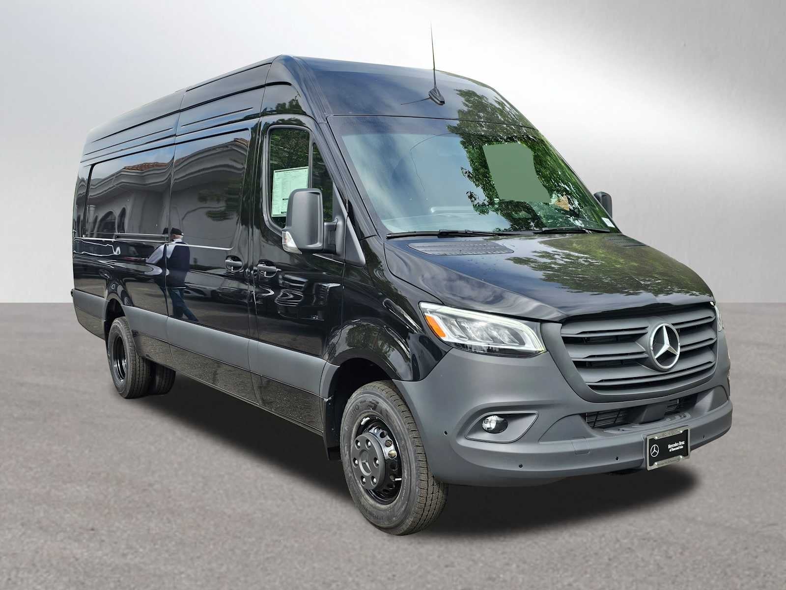 2025 Mercedes-Benz Sprinter Cargo Van 3500XD High Roof I4 Diesel HO 170 Extended RWD