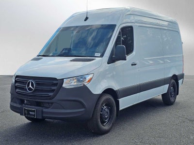 2025 Mercedes-Benz Sprinter Cargo Van 2500 Standard Roof I4 Diesel 144" RWD