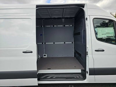 2025 Mercedes-Benz Sprinter Cargo Van 2500 Standard Roof I4 Diesel 144" RWD