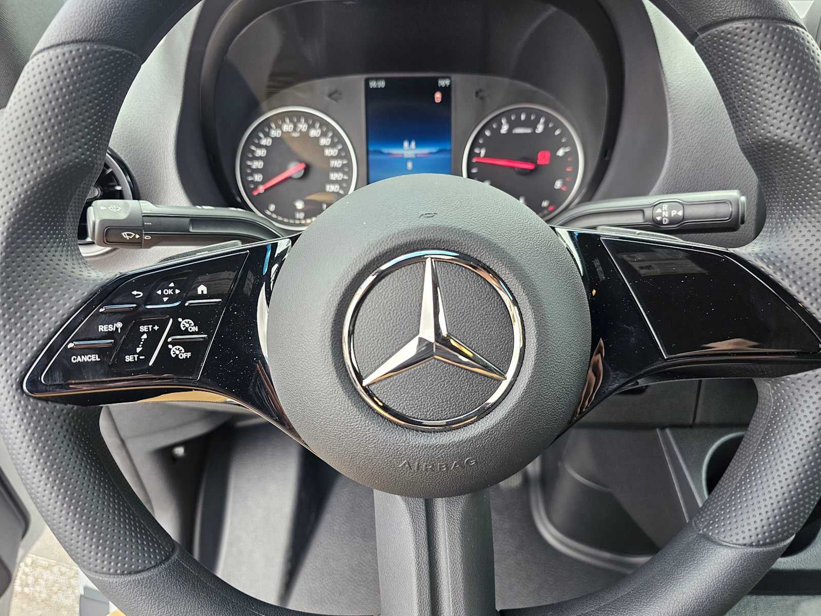 2025 Mercedes-Benz Sprinter Cargo Van 2500 Standard Roof I4 Diesel 144" RWD