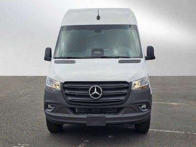 2025 Mercedes-Benz Sprinter Cargo Van 2500 Standard Roof I4 Diesel 144" RWD