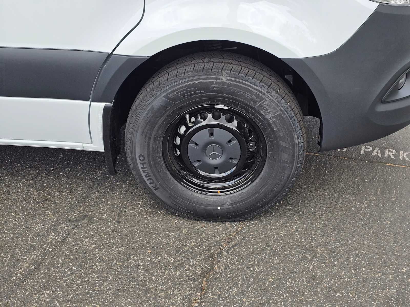 2025 Mercedes-Benz Sprinter Cargo Van 2500 Standard Roof I4 Diesel 144" RWD