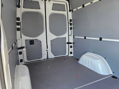 2026 Mercedes-Benz Sprinter 2500 Standard Roof I4 Diesel 144 RWD