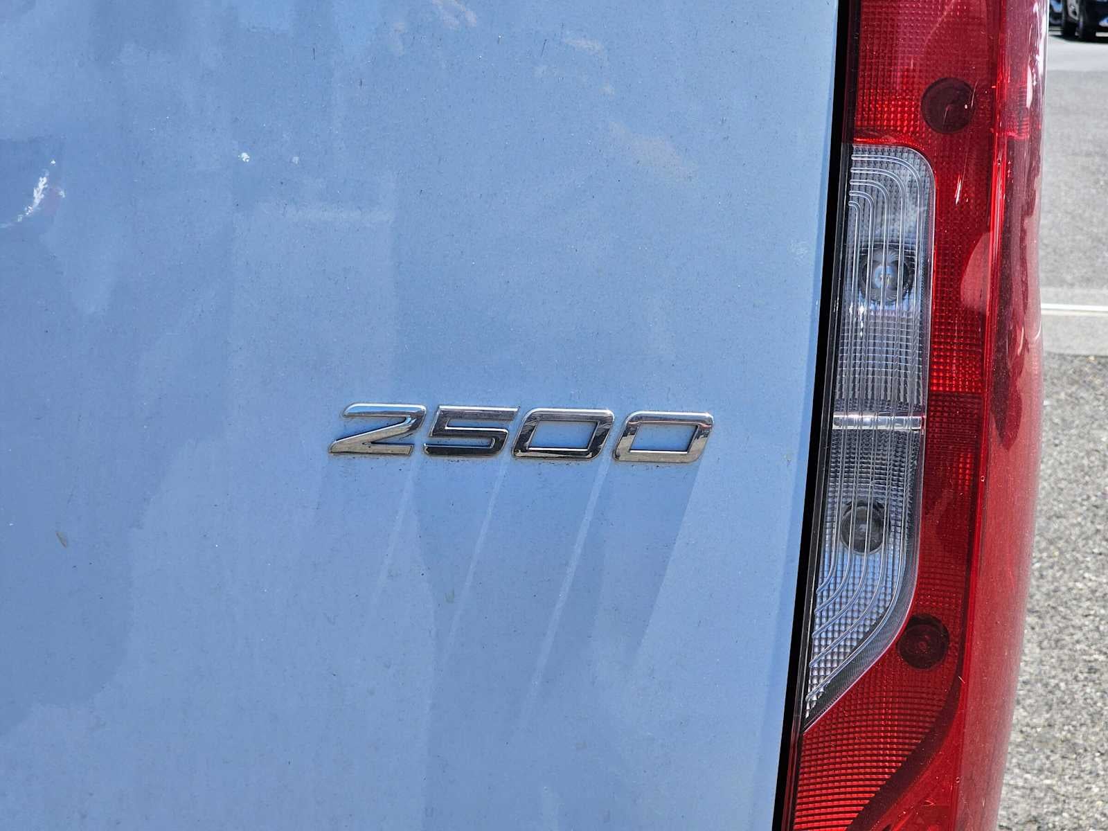 2026 Mercedes-Benz Sprinter 2500 Standard Roof I4 Diesel 144 RWD