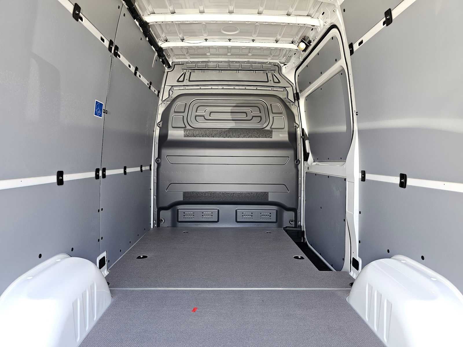 2026 Mercedes-Benz Sprinter 2500 Standard Roof I4 Diesel 144 RWD