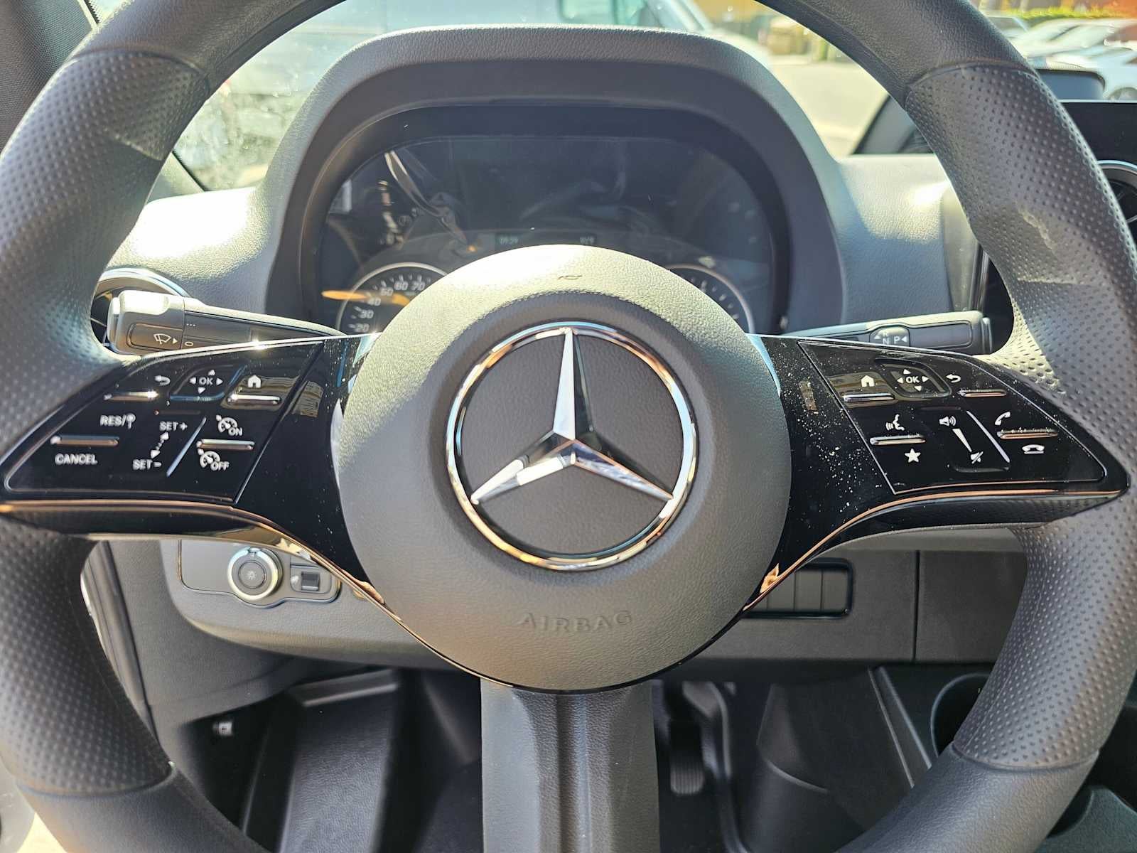 2026 Mercedes-Benz Sprinter Cargo 2500 Standard Roof I4 Diesel 144 RWD