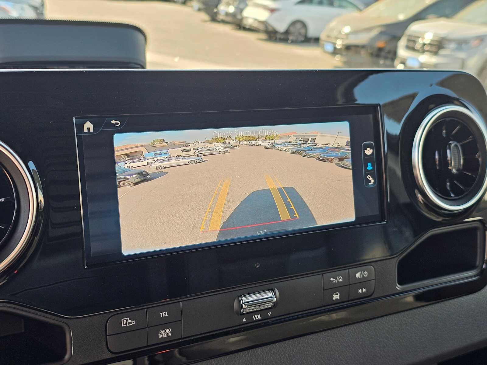 2026 Mercedes-Benz Sprinter Cargo 2500 Standard Roof I4 Diesel 144 RWD