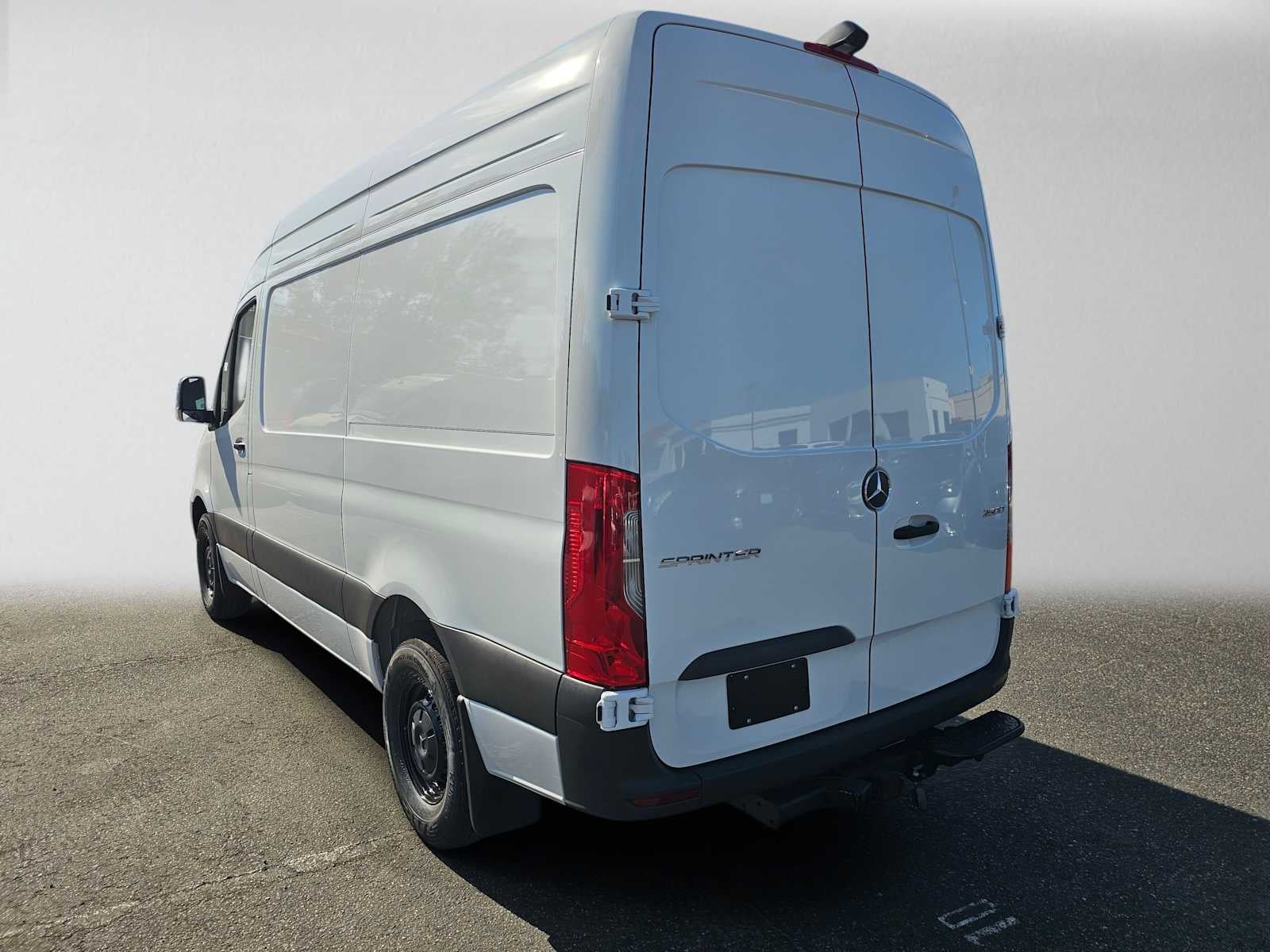 2026 Mercedes-Benz Sprinter Cargo 2500 Standard Roof I4 Diesel 144 RWD