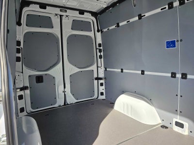 2026 Mercedes-Benz Sprinter 2500 Standard Roof I4 Diesel 144" RWD