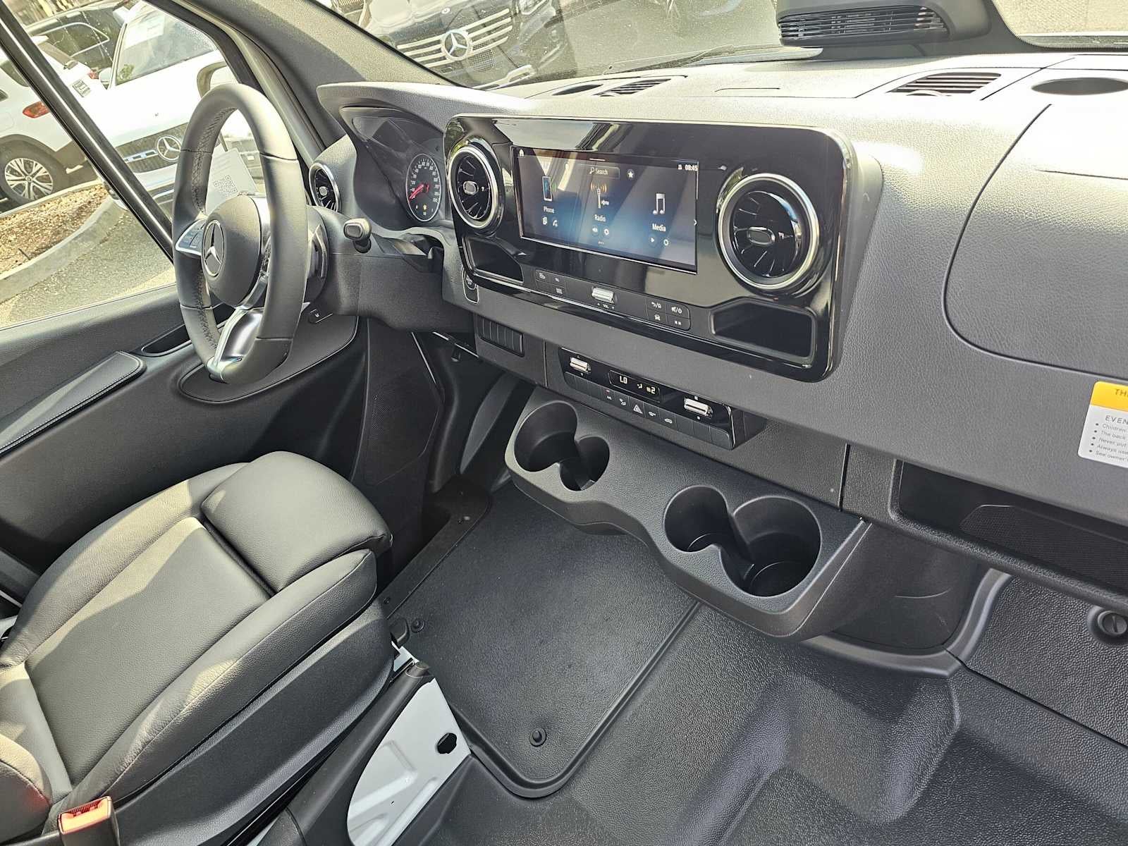 2026 Mercedes-Benz Sprinter 2500 Standard Roof I4 Diesel 144 RWD