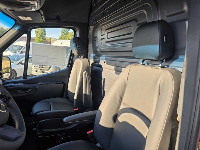 2026 Mercedes-Benz Sprinter Cargo 2500 Standard Roof I4 Diesel 144 RWD