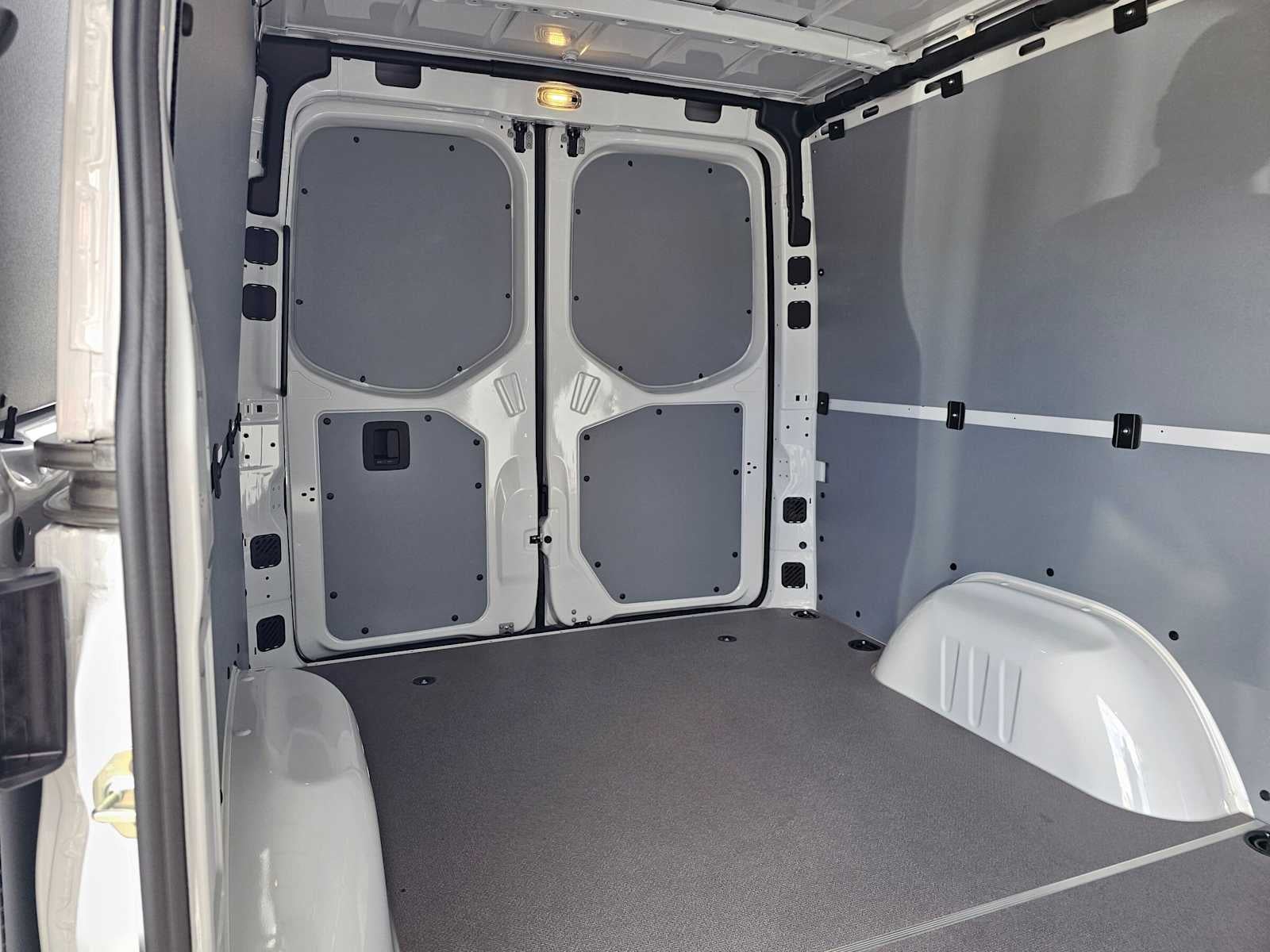 2026 Mercedes-Benz Sprinter Cargo 2500 Standard Roof I4 Diesel 144 RWD