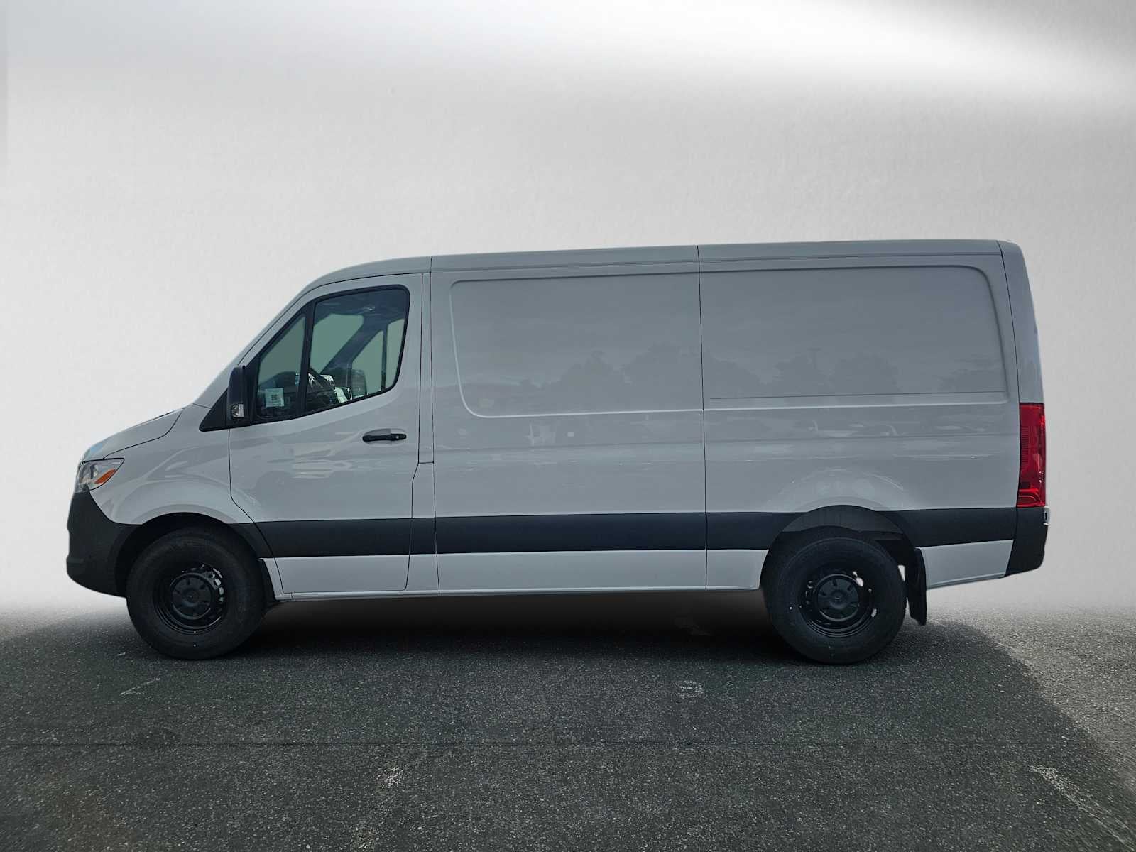 2026 Mercedes-Benz Sprinter Cargo 2500 Standard Roof I4 Diesel 144 RWD
