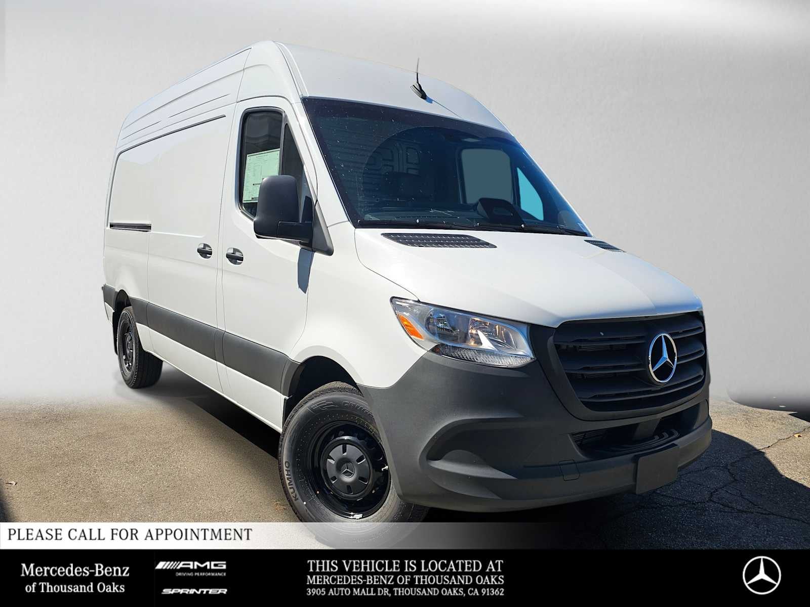 2026 Mercedes-Benz Sprinter Cargo 2500 Standard Roof I4 Diesel 144 RWD