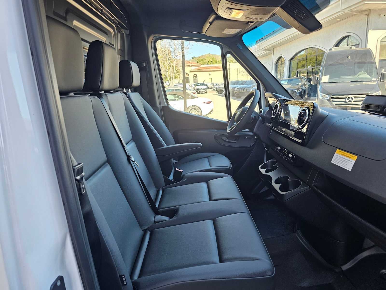 2026 Mercedes-Benz Sprinter 2500 Standard Roof I4 Diesel 144 RWD