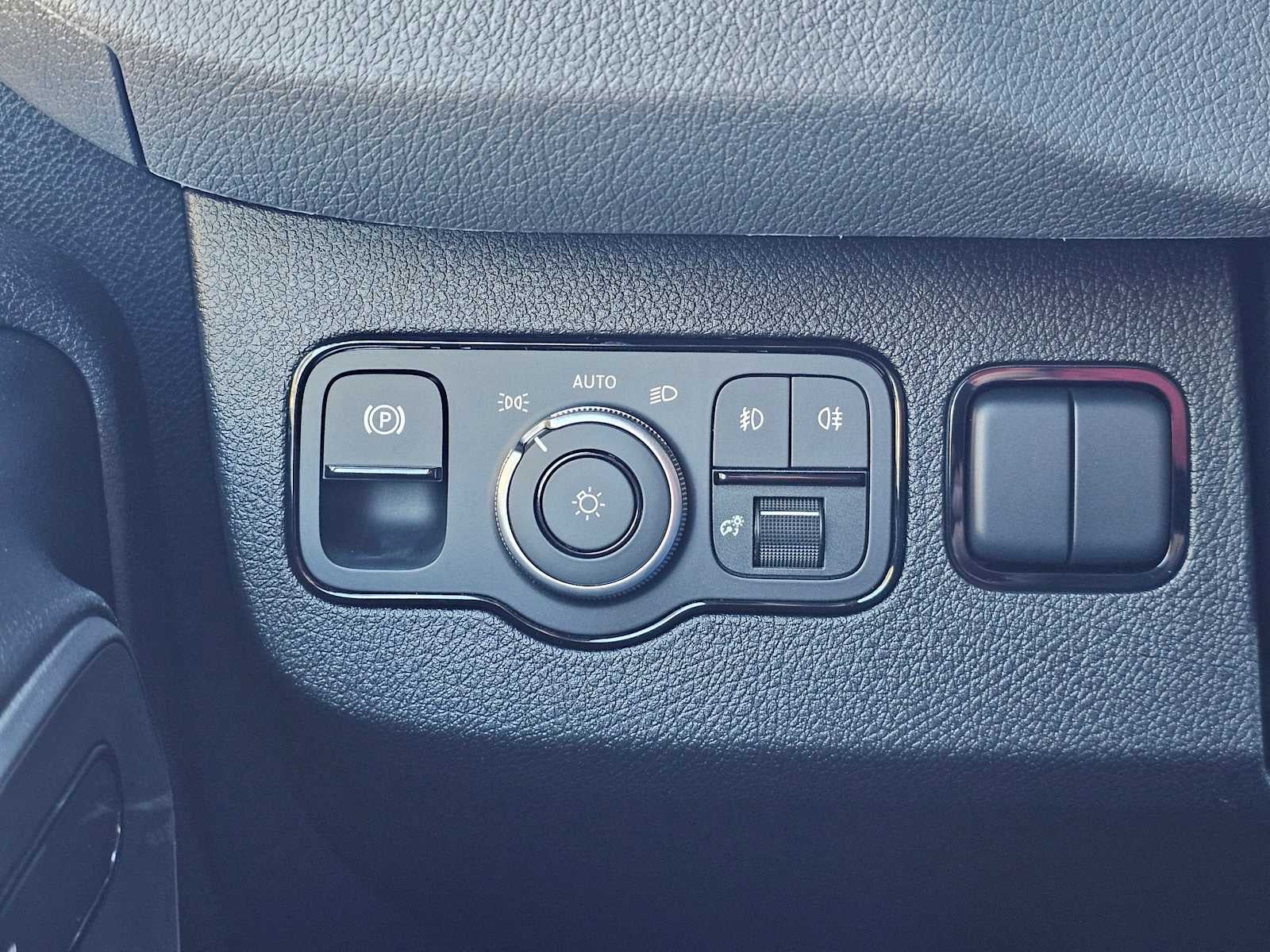 2026 Mercedes-Benz Sprinter 2500 Standard Roof I4 Diesel 144 RWD