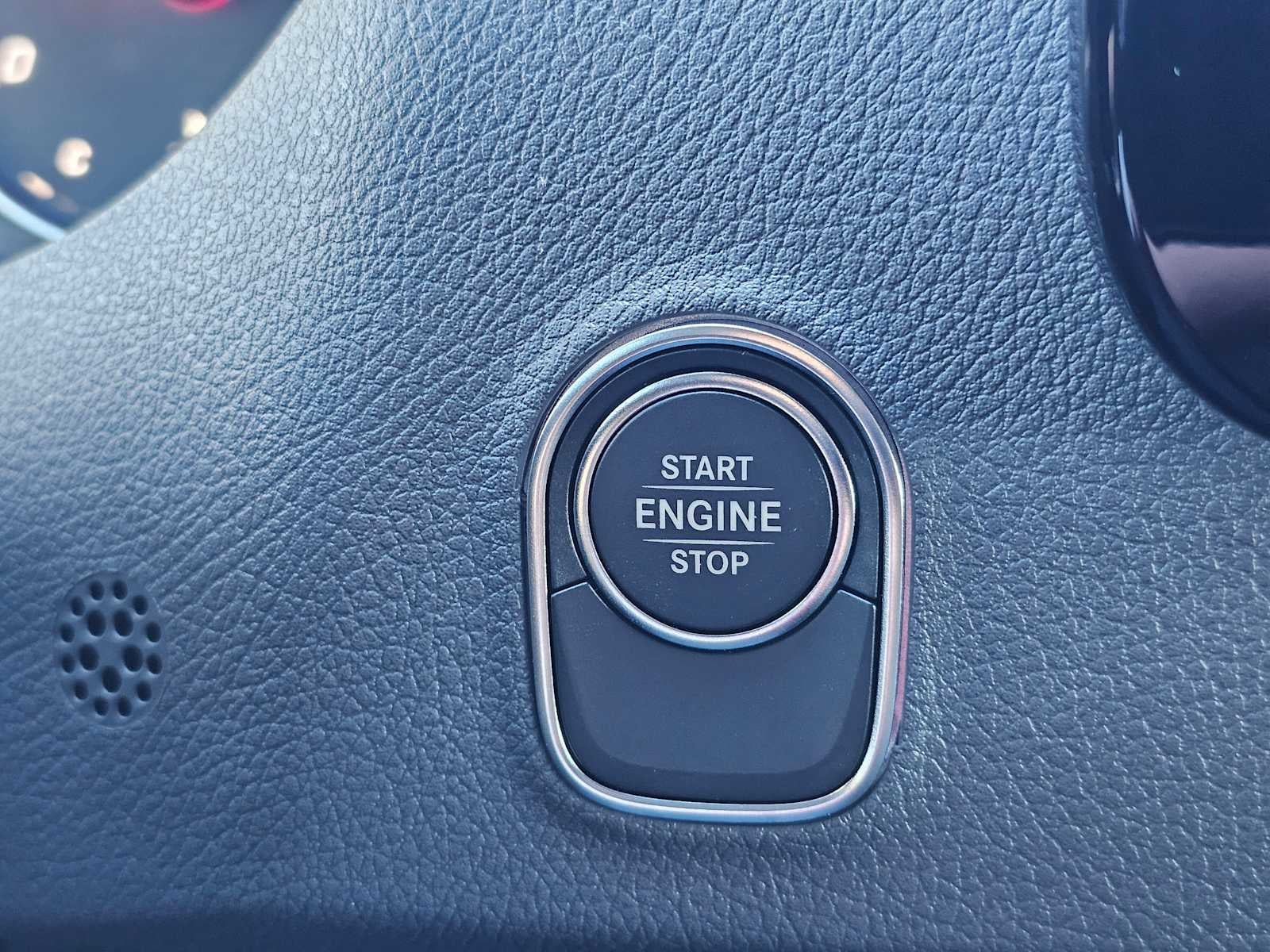 2026 Mercedes-Benz Sprinter 2500 Standard Roof I4 Diesel 144 RWD