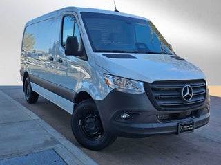 2026 Mercedes-Benz Sprinter 2500 Standard Roof I4 Diesel 144" RWD