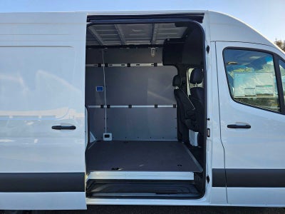 2026 Mercedes-Benz Sprinter 2500 Standard Roof I4 Diesel 144 RWD