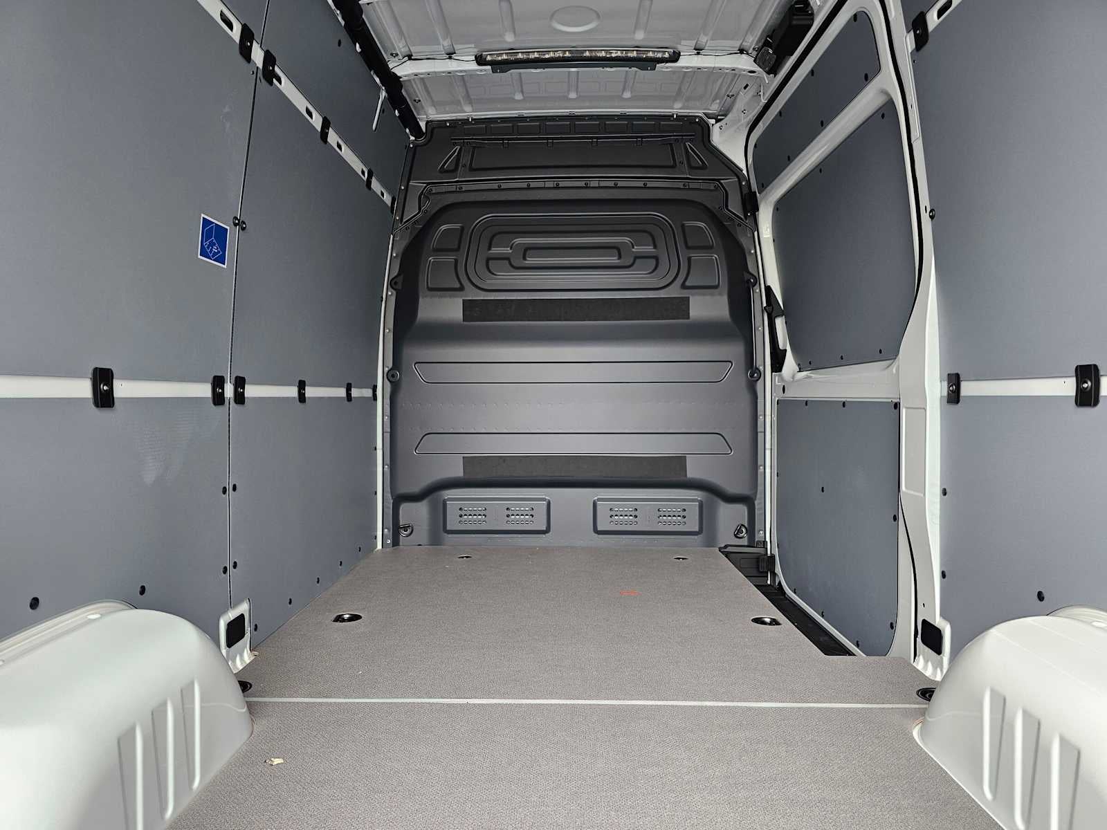 2026 Mercedes-Benz Sprinter 2500 Standard Roof I4 Diesel 144 RWD
