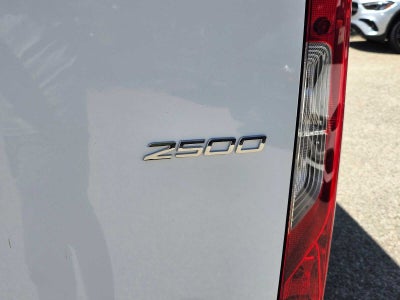 2026 Mercedes-Benz Sprinter 2500 Standard Roof I4 Diesel 144 RWD