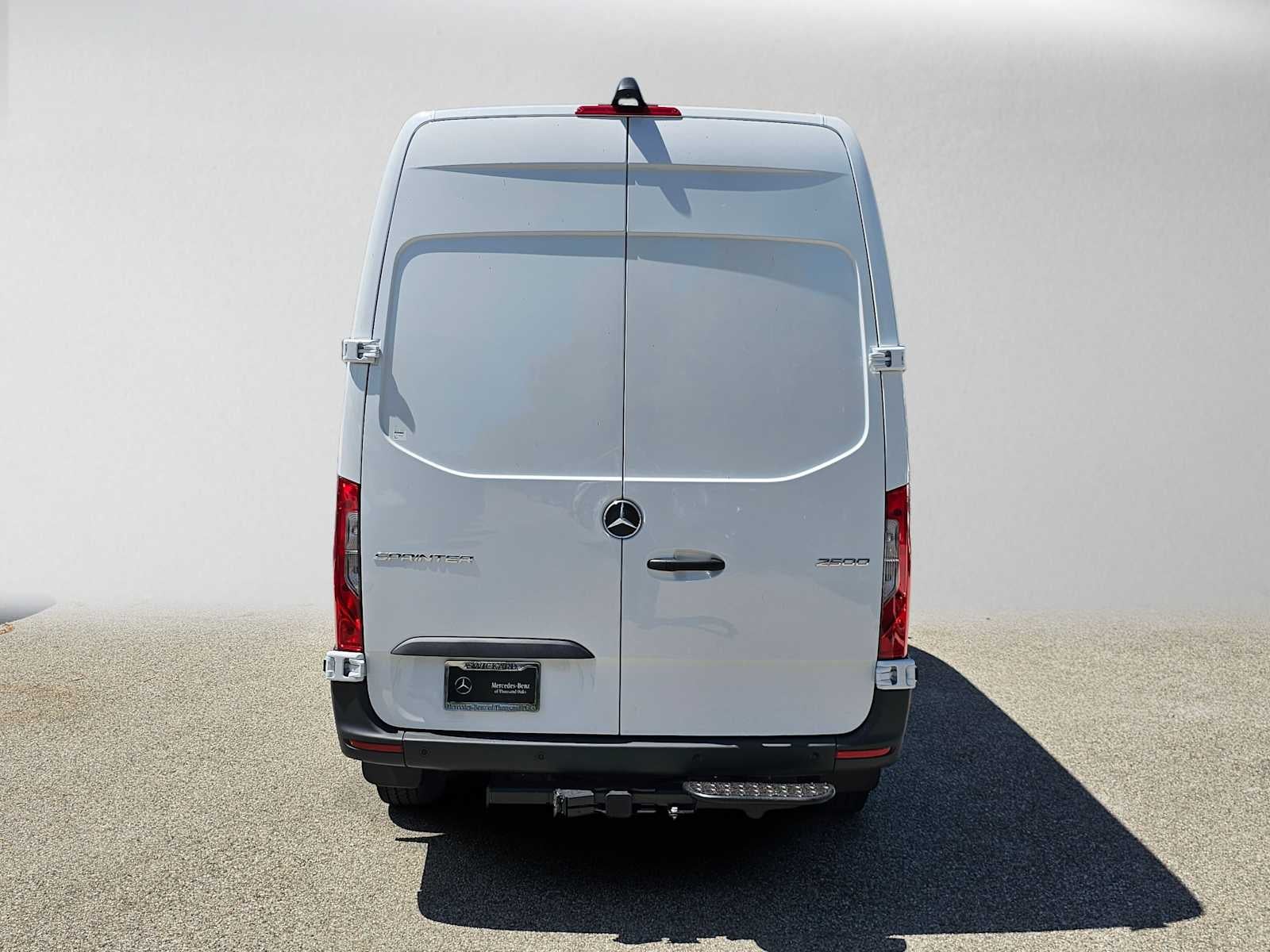 2026 Mercedes-Benz Sprinter 2500 Standard Roof I4 Diesel 144 RWD