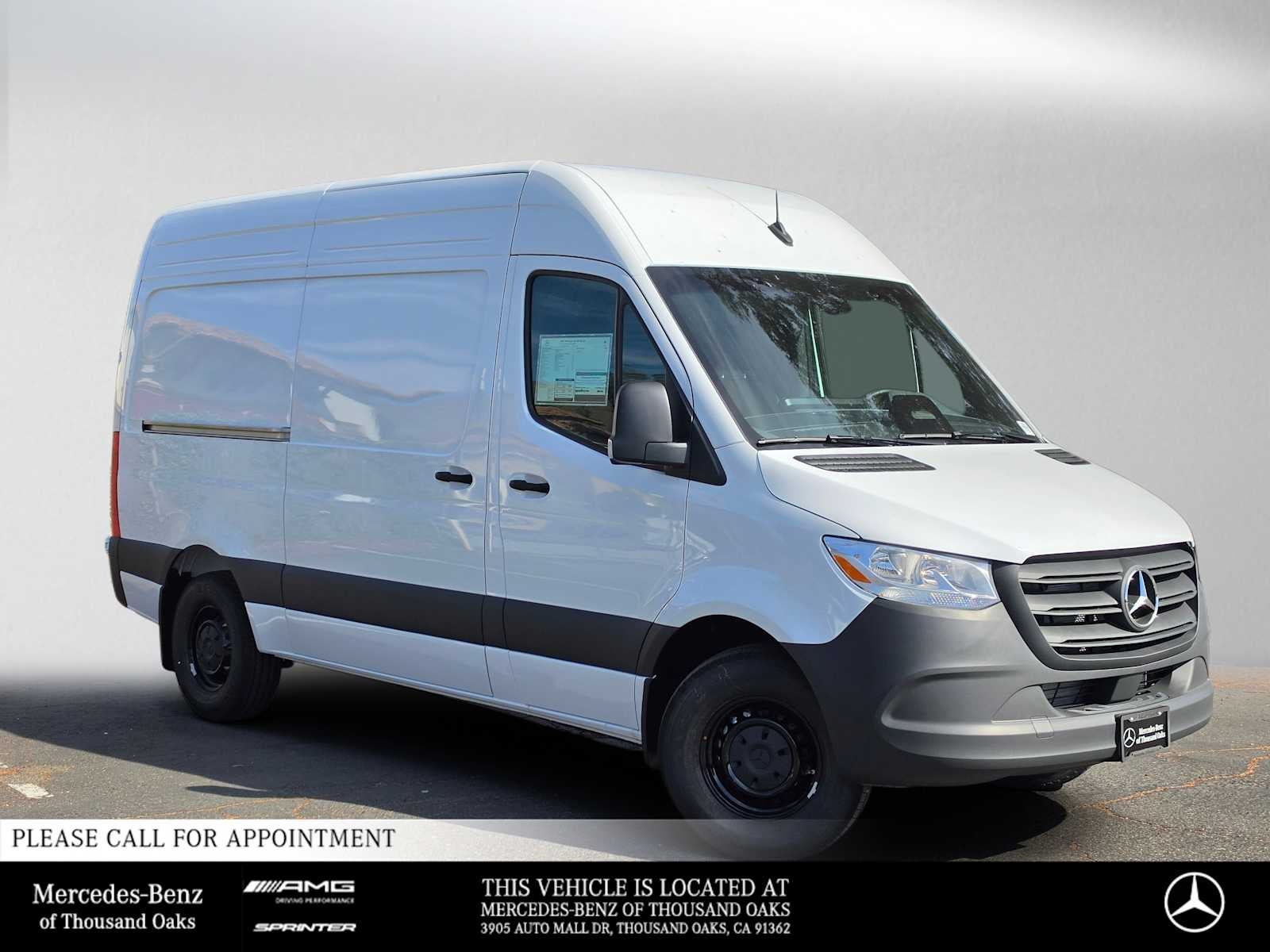 2026 Mercedes-Benz Sprinter Cargo 2500 Standard Roof I4 Diesel 144 RWD