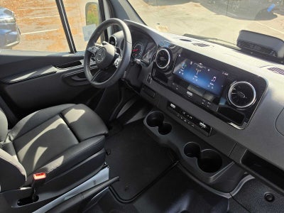 2026 Mercedes-Benz Sprinter Cargo 2500 Standard Roof I4 Diesel 144 RWD