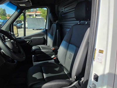 2026 Mercedes-Benz Sprinter Cargo 2500 Standard Roof I4 Diesel 144 RWD