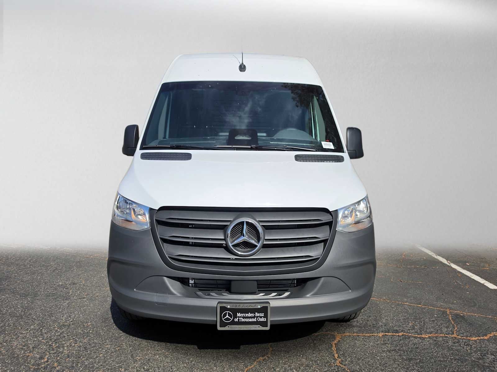 2026 Mercedes-Benz Sprinter Cargo 2500 Standard Roof I4 Diesel 144 RWD