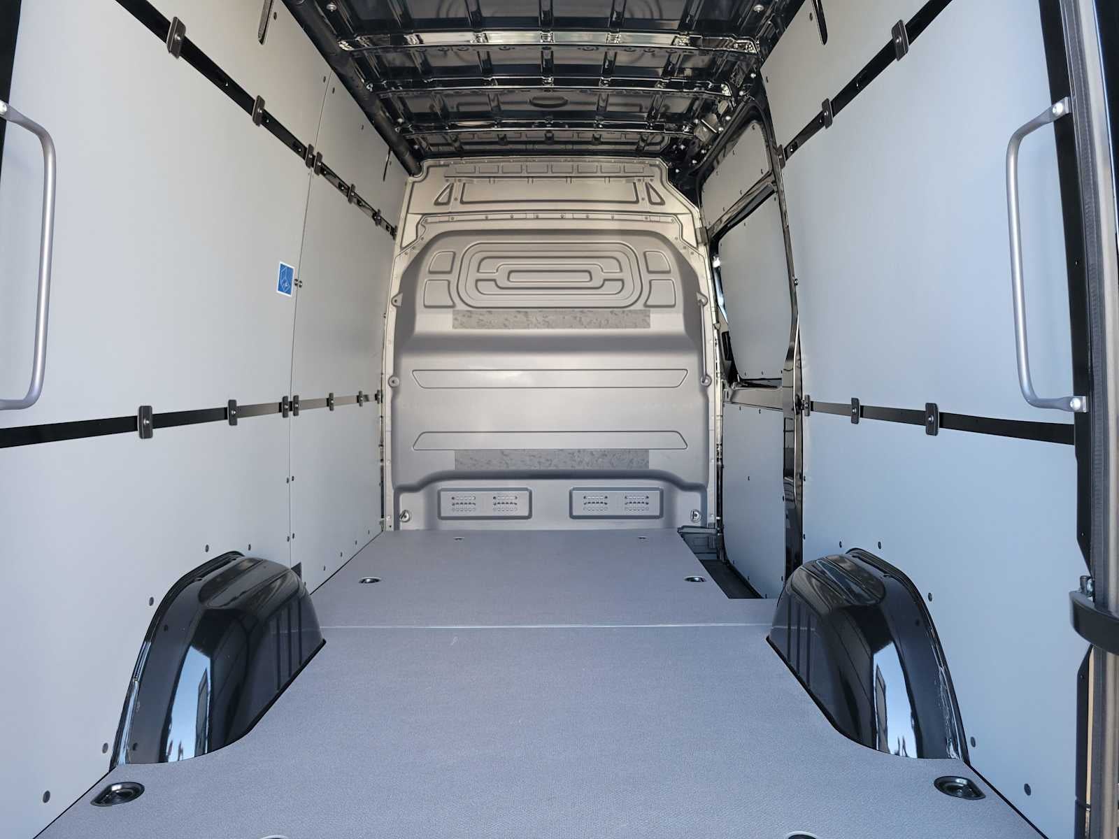 2026 Mercedes-Benz Sprinter Cargo 2500 Standard Roof I4 Diesel 144 RWD