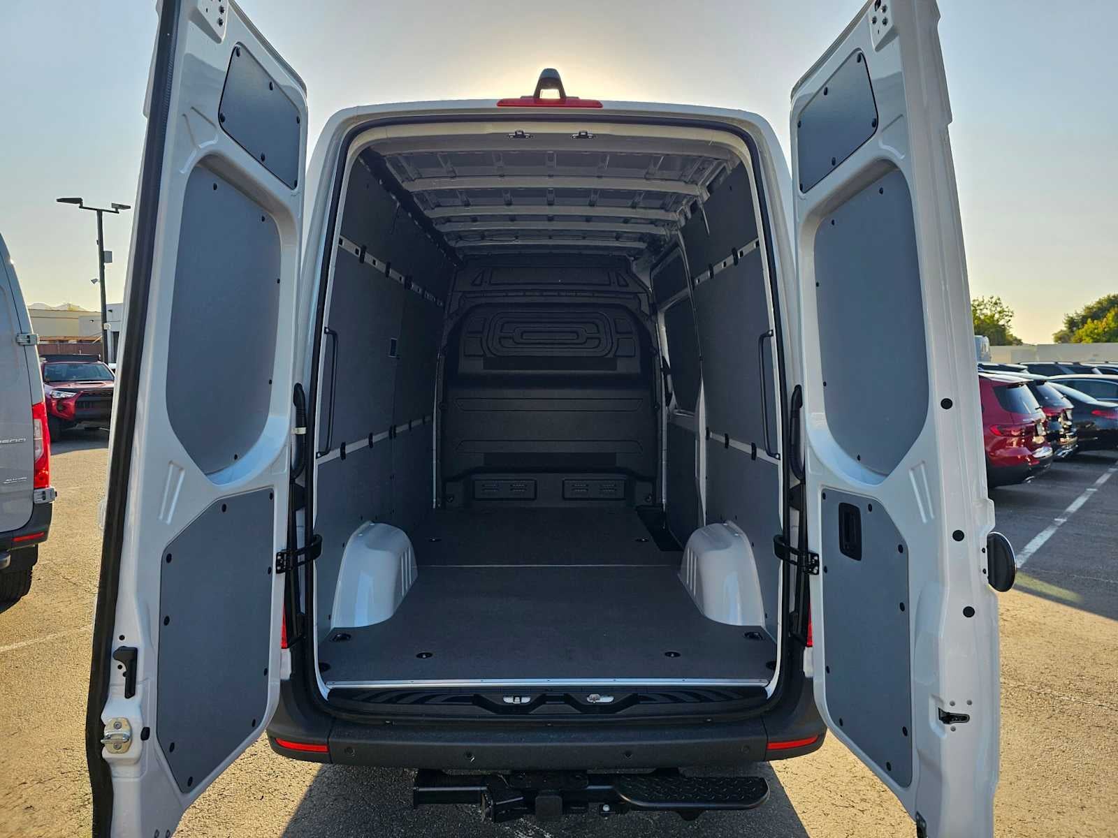 2026 Mercedes-Benz Sprinter Cargo 2500 Standard Roof I4 Diesel 144 RWD