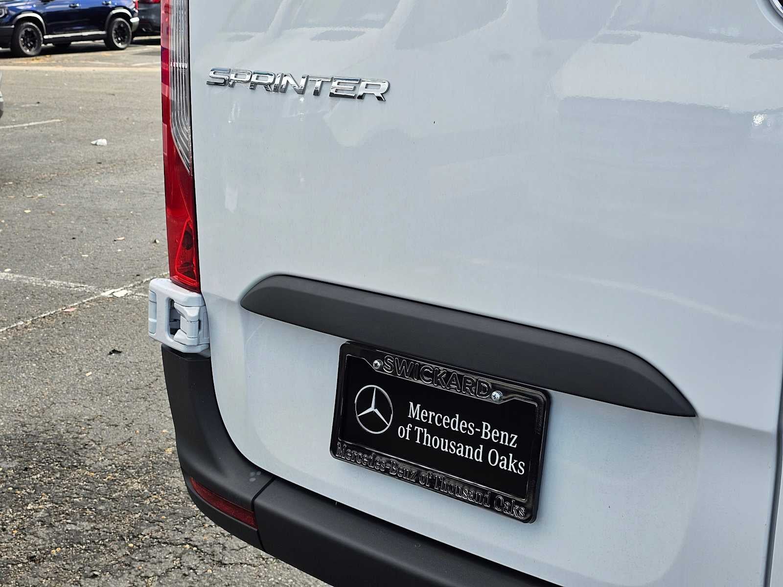 2025 Mercedes-Benz Sprinter Cargo Van 2500 Standard Roof I4 Diesel 144" RWD